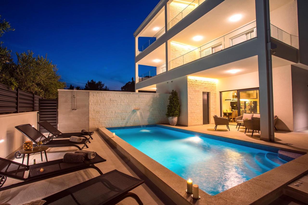 Villa Petra Kastela Exterior photo