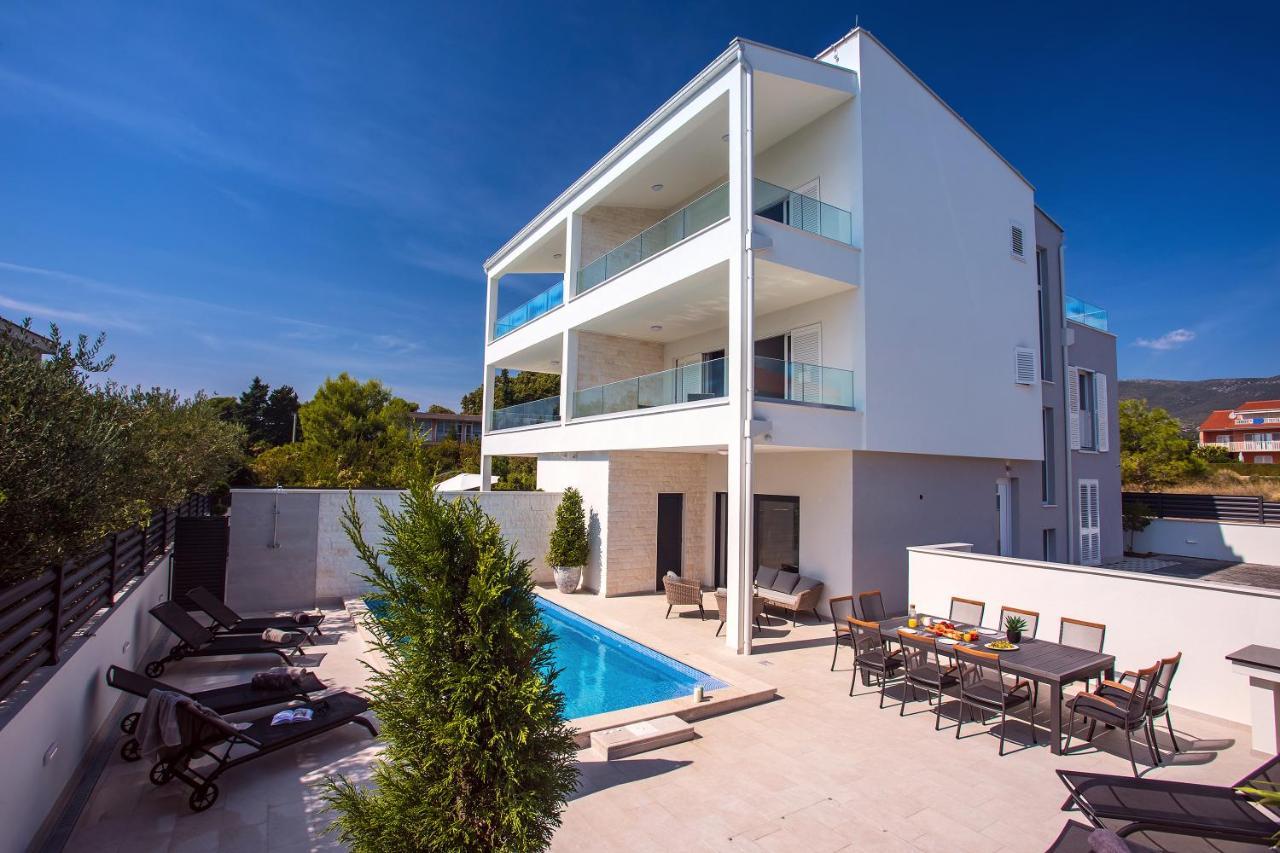 Villa Petra Kastela Exterior photo