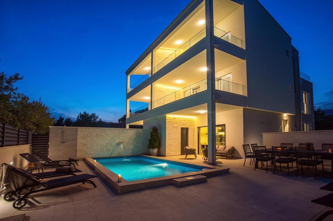 Villa Petra Kastela Exterior photo